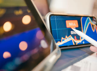 分析外匯選擇權、Bitcoin 與 Ethereum 的多市場交易者